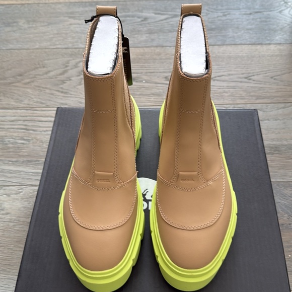 SOREL Leather Caribou™ X Chelsea Waterproof Boot in Tan w/ Green Rubber Sole-9 - Picture 12 of 12